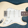 Fender Standard ST-43 Stratocaster 