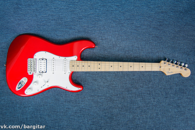 Fender Standard ST-STD HSS Stratocaster 