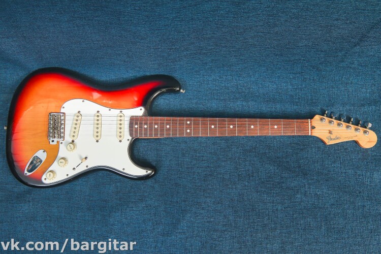 Fender Standard ST-STD Stratocaster