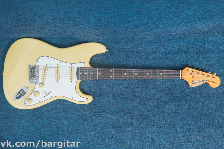 Yamaha SR-400 Super R'nroller Stratocaster