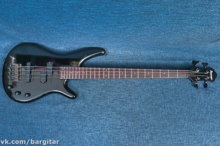Ibanez RB-830 Roadstar Bass
