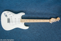 Fender Standard Stratocaster LH (для левши)